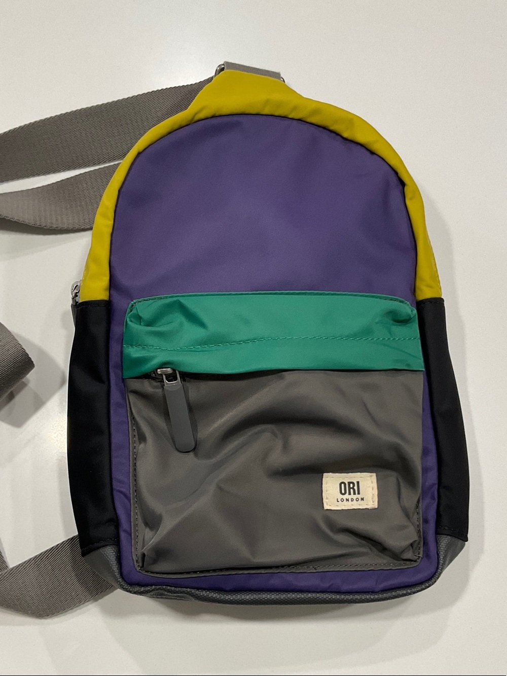 ORI LONDON The Willesden Travel Sling Bag